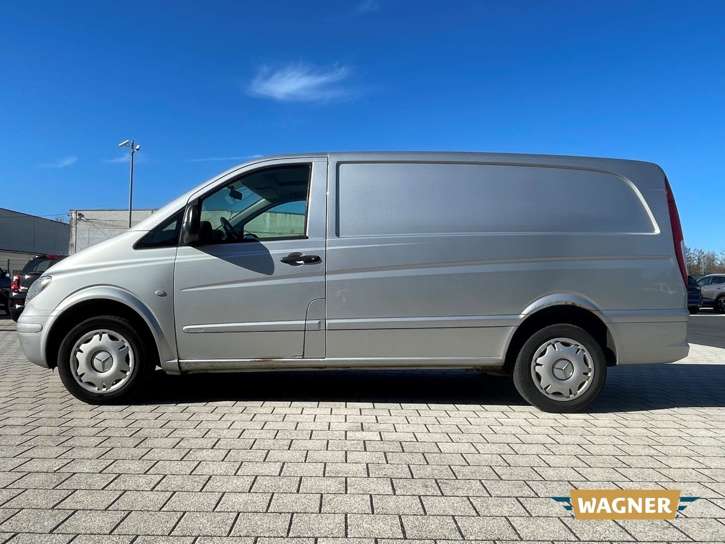 Fahrzeugabbildung Mercedes-Benz Vito Kasten 111 CDI lang Klimaanlage TÜV 06/2026
