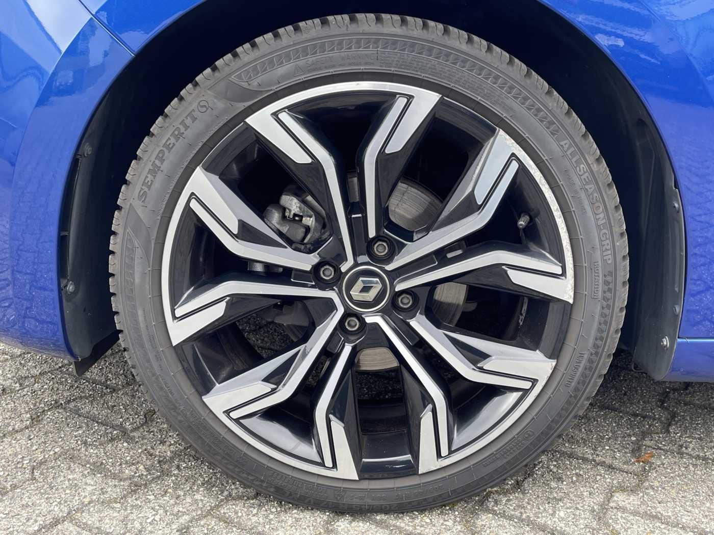 Fahrzeugabbildung Renault Clio Intens TCe 90