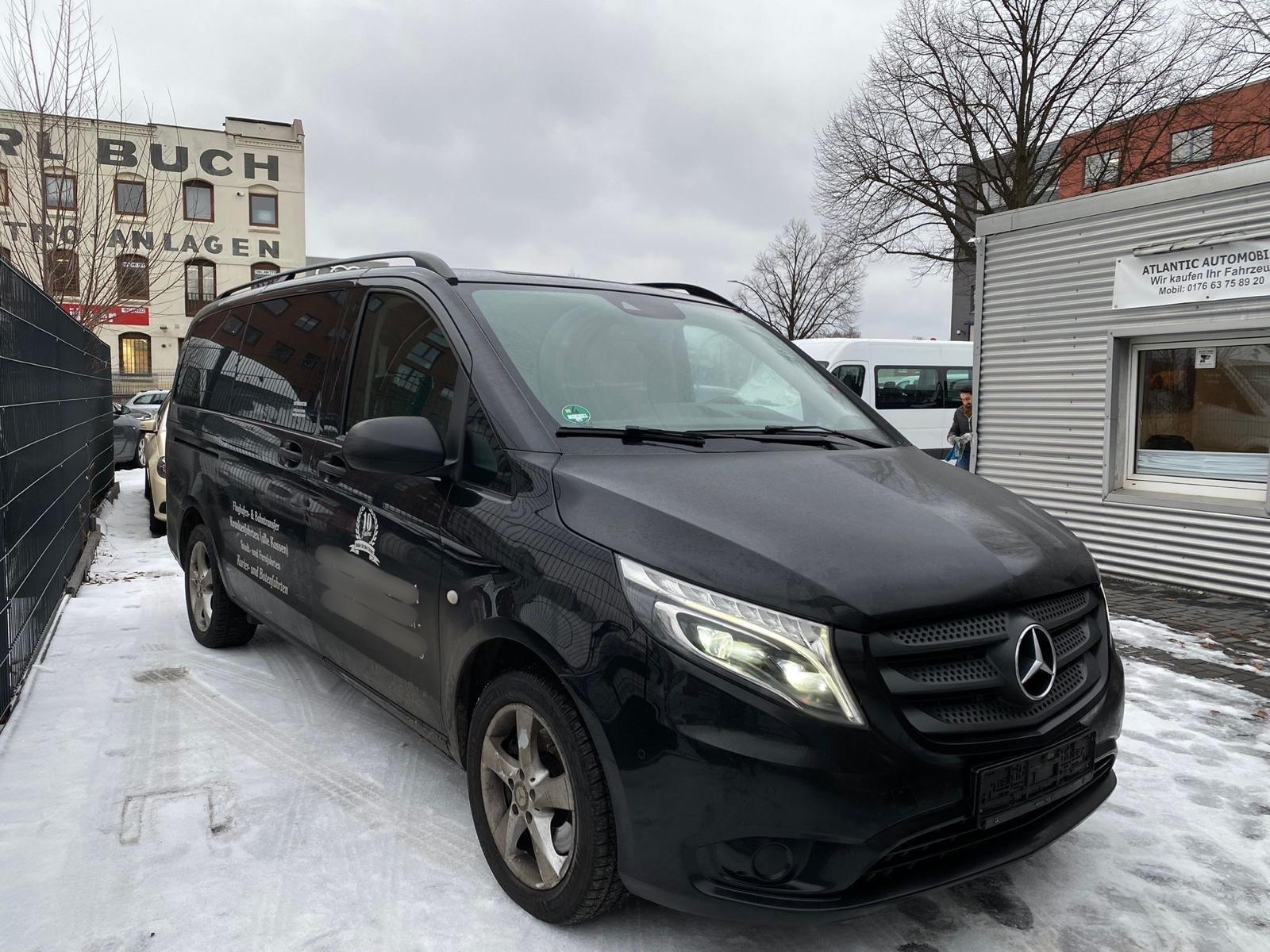 Mercedes-Benz Vito Tourer 119 Automatic/9Sitze/Xenon.Standhei.