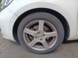 Kia Rio 1.2 Dream-Team Dream-Team - Kia Rio mit Benzin-Antrieb: Limousine, 1.2
