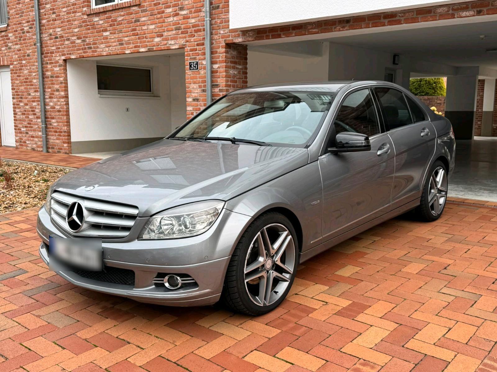 Mercedes-Benz C 180