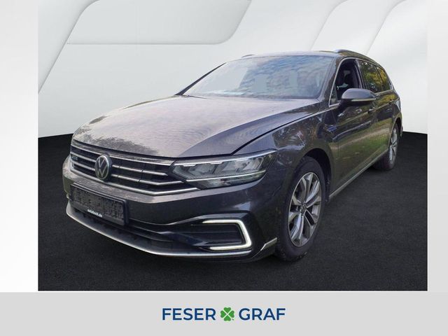 Volkswagen Passat Variant 1.4 TSI GTE Kamera/TravelAss/DAB+