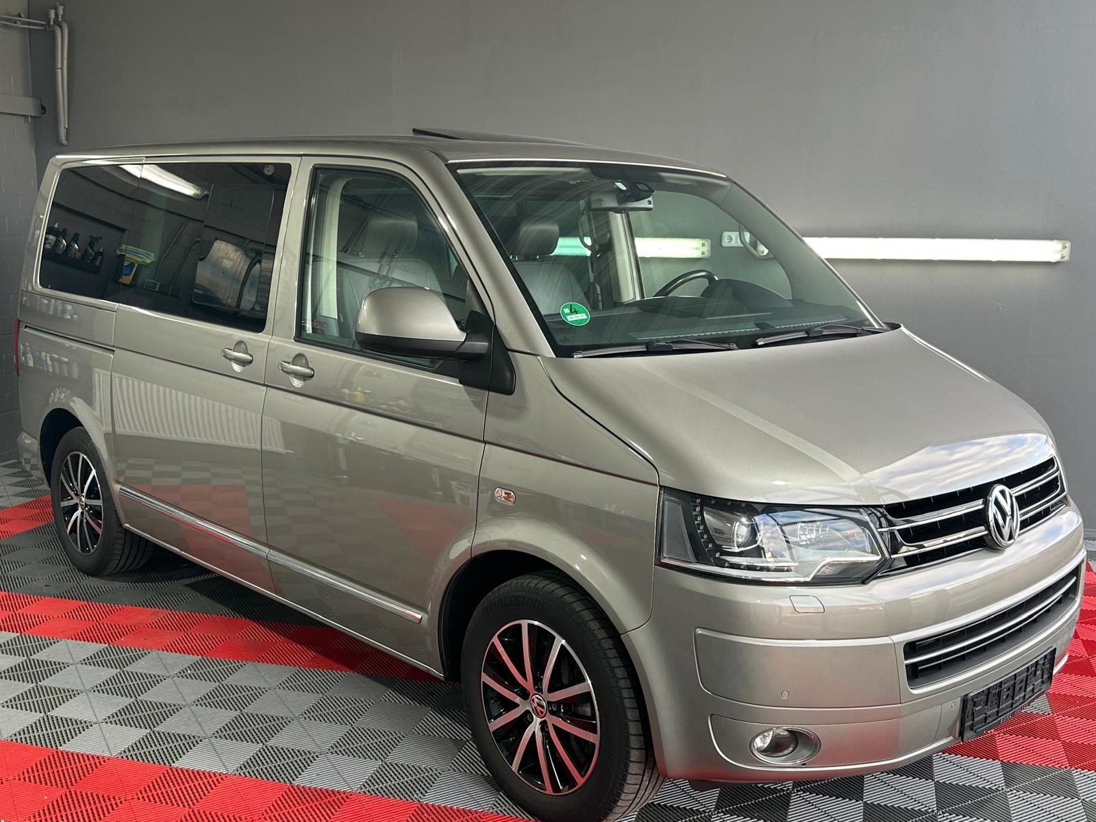 Volkswagen T5 Multivan Highline*DSG*Navi*Sthz*