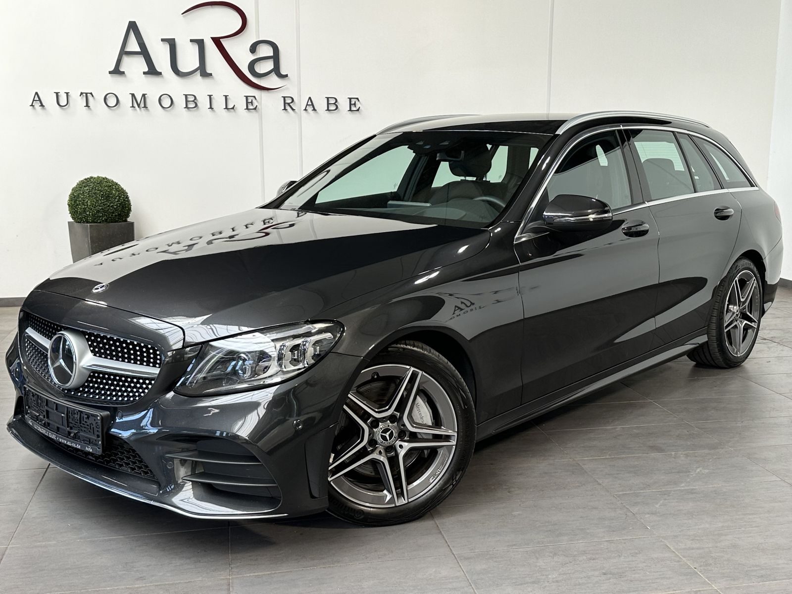Fahrzeugabbildung Mercedes-Benz C 300d T AMG-Line NAV+LED+BURMESTER+VCOCKPIT+HUD
