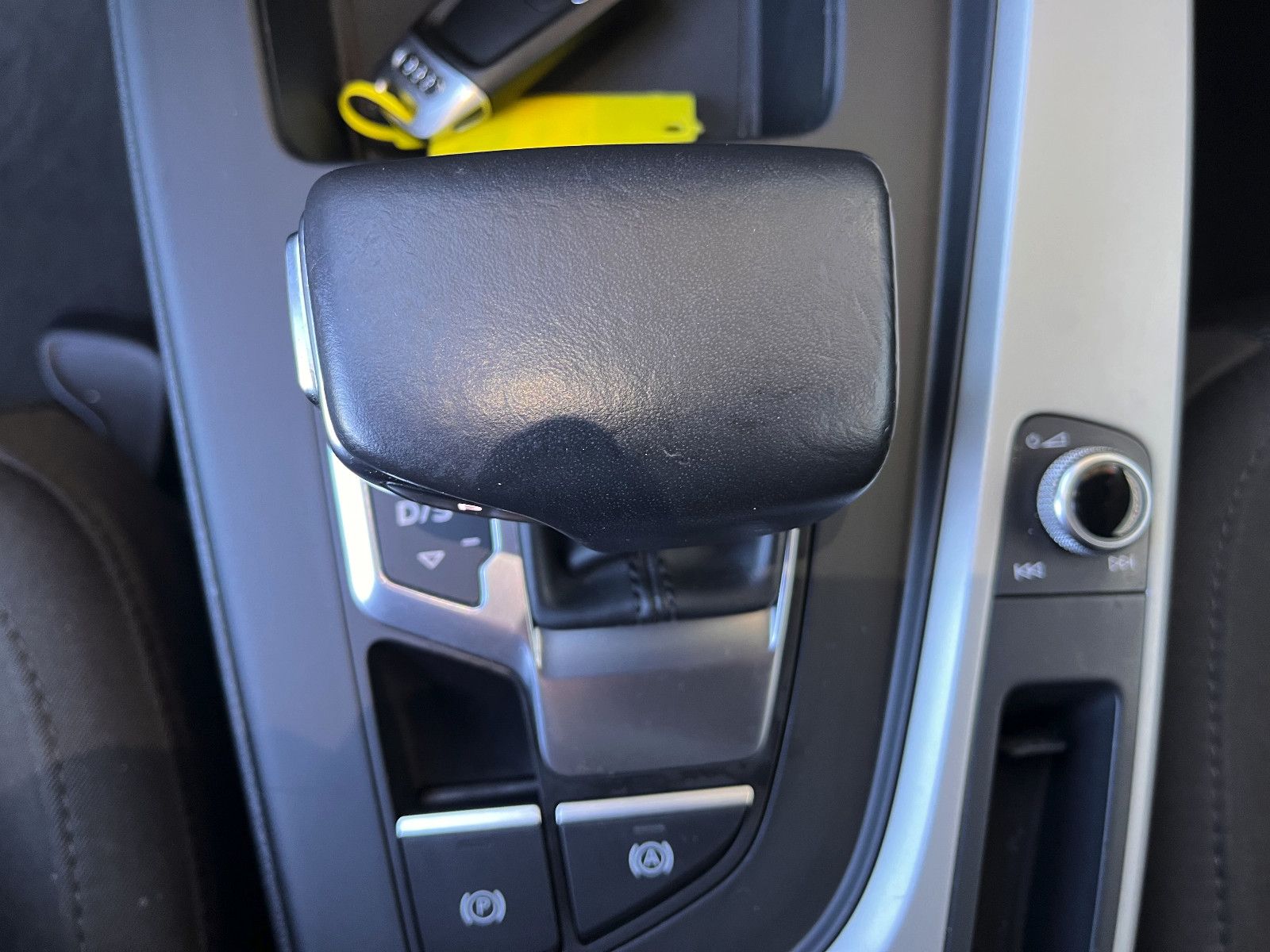 Fahrzeugabbildung Audi A4 Avant 35 TDI Automatik
