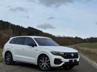 Volkswagen Touareg R-Line 4Motion/Matrix/Kamera/20"/AHK/
