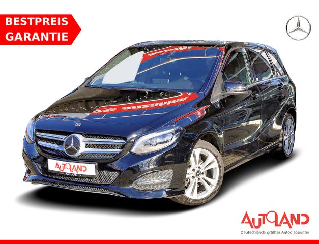 Mercedes-Benz B180 LED ACC Panorama Navi Kamera Totwinkel