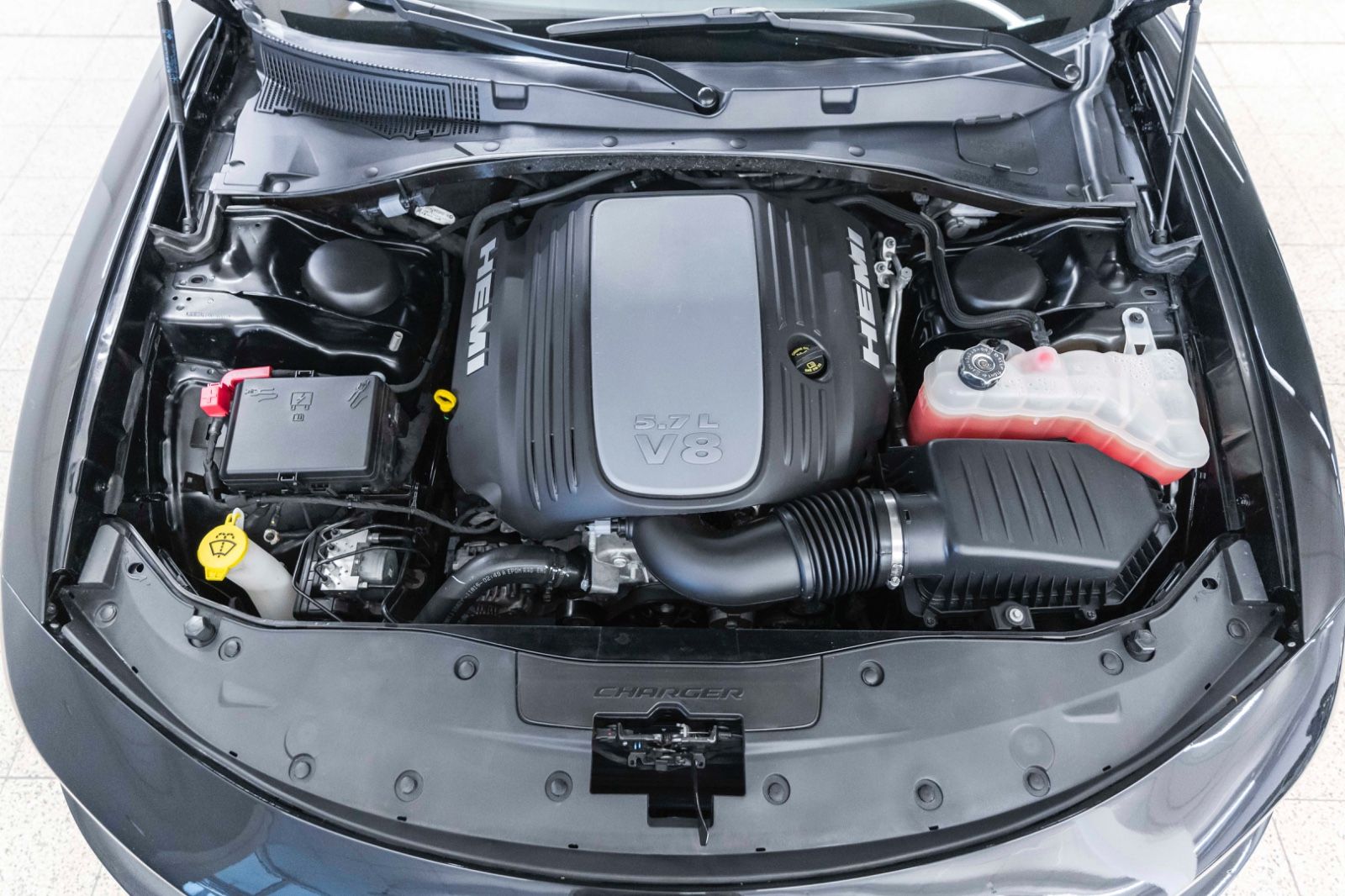 Fahrzeugabbildung Dodge Charger 5,7L RT KAM ALPINE NAV CARPLAY