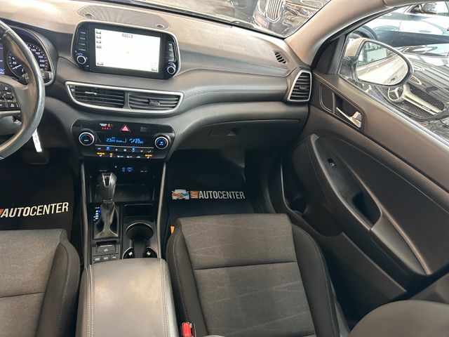 MYAUTOCENTER – Gebraucht- und Jahreswagen mit Werkstattservice in Pfaffenhofen Hyundai Tucson Style Mild-Hybrid 4WD *AHK*Navi*LED*Klima