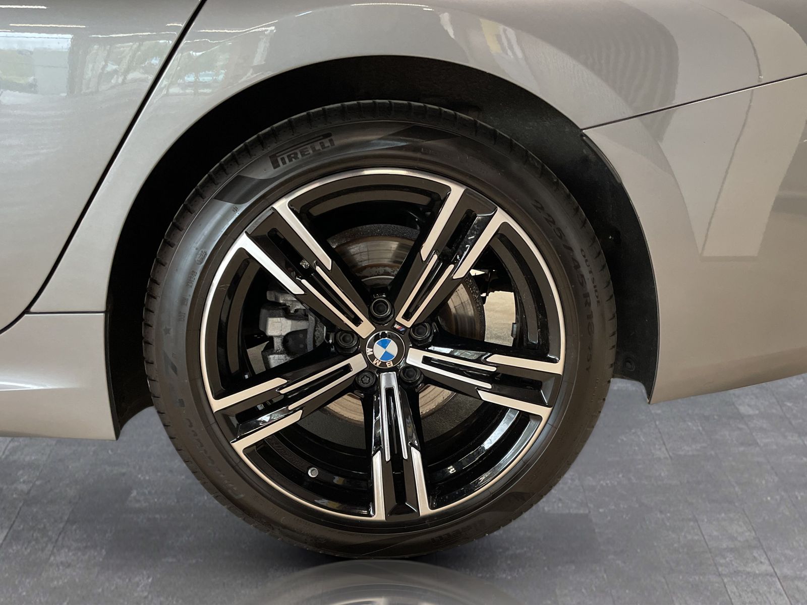 BMW 320 - Bild 14