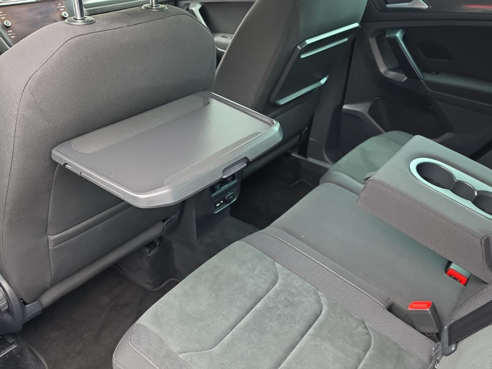 Fahrzeugabbildung Volkswagen Tiguan Comfortline BMT/Start-Stopp Aus 1.Hand