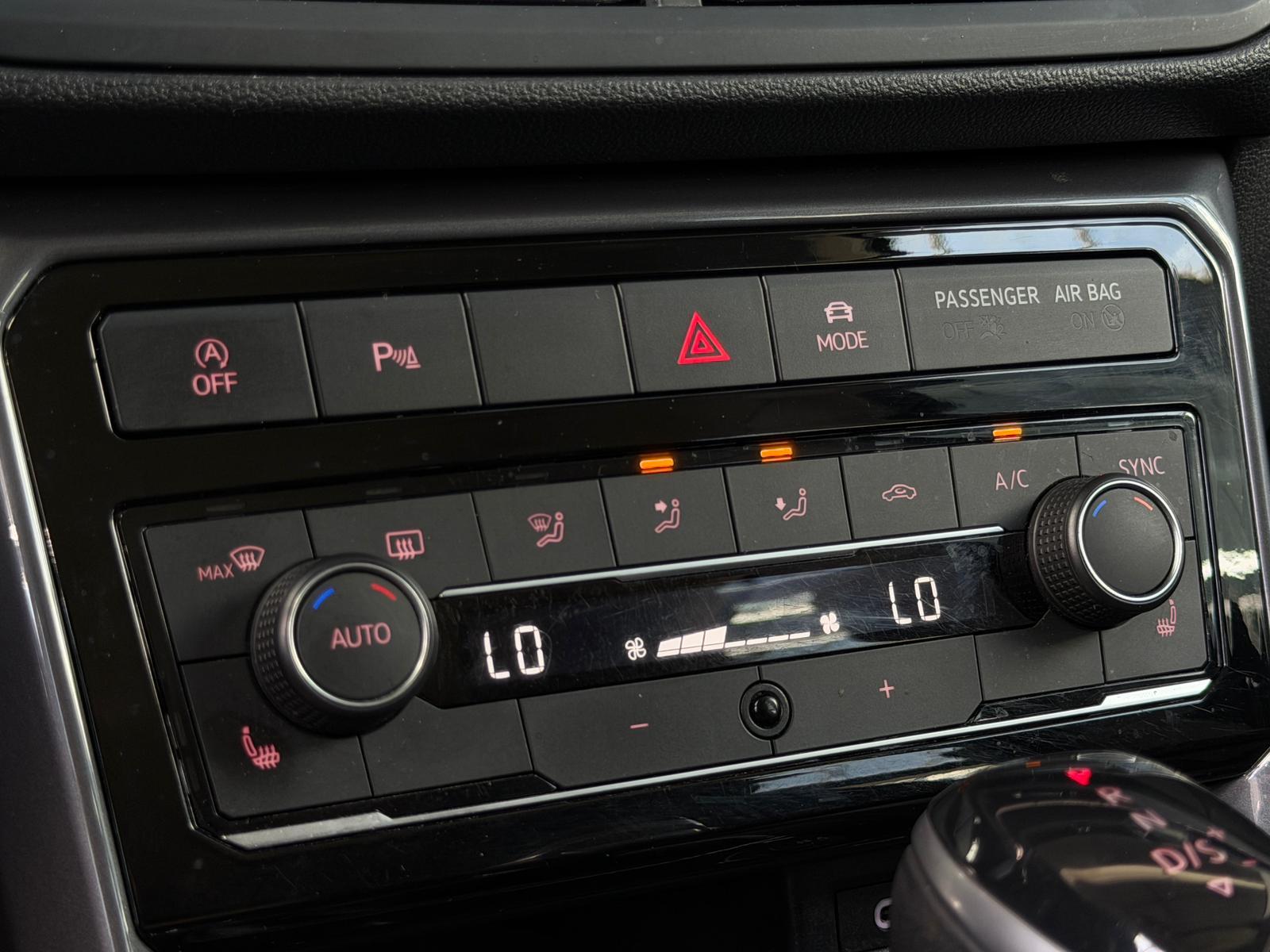 Volkswagen T-Cross Style R-Line Klima/Navi/KAM/PDC/APPLECAR, миниатюра 26