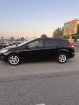 Ford Focus 1,0 EcoBoost 92kW Business Turnier Bus... - Ford Focus bis 5.000 Euro