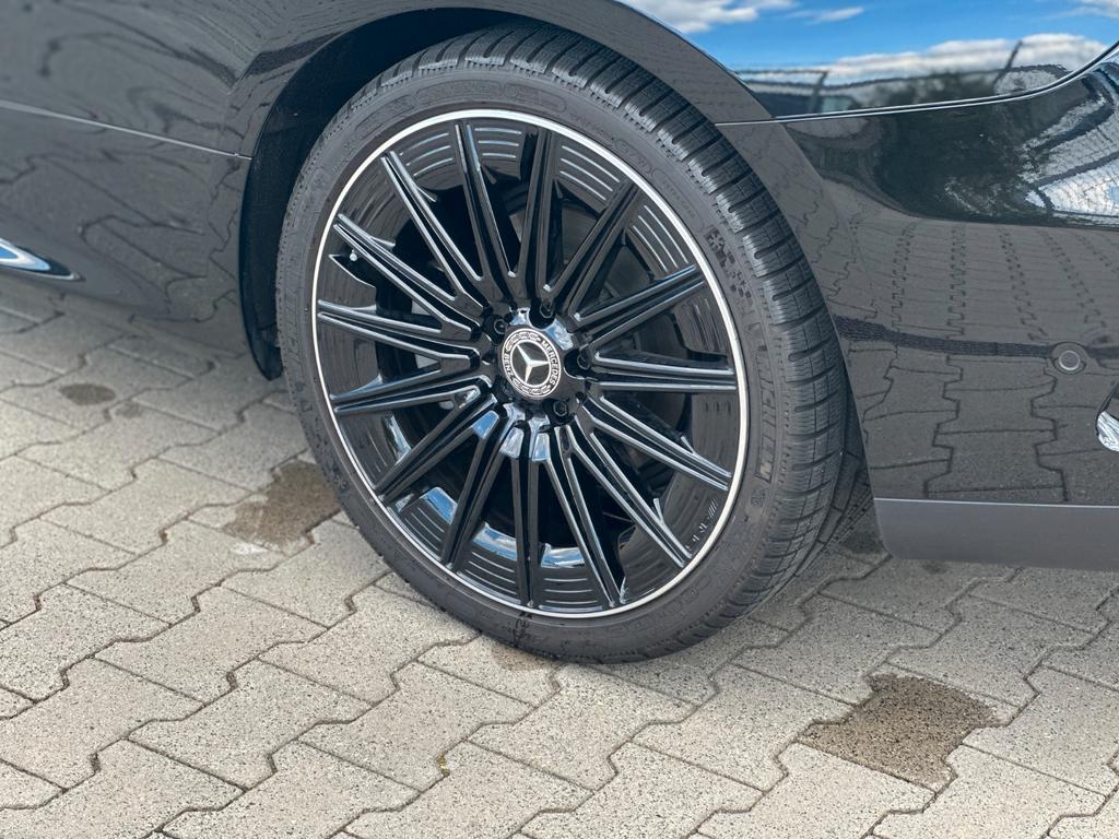 Mercedes-Benz CLE 220