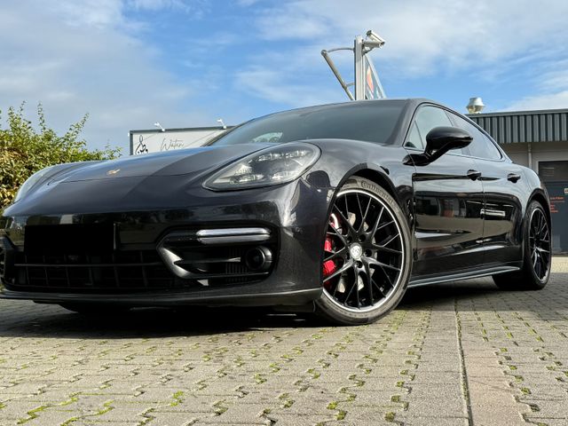 Porsche Panamera GTS