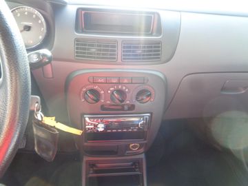 Bild 13 Daihatsu Cuore 1.0 Blu AC 3DR RADIO CD BT USB FREI GJR