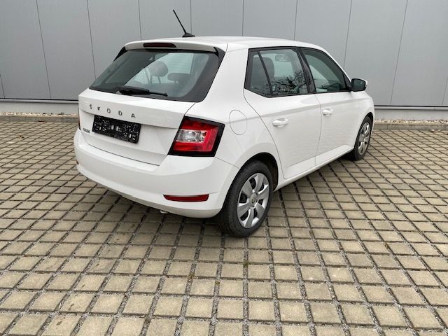 Fabia 1.0 TSI Ambition INFOTAUNMENT-PAKET/NAVI/S