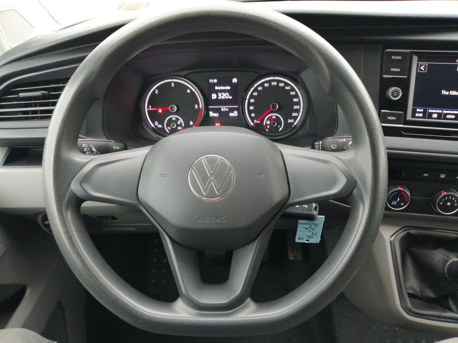 Volkswagen T6 Transporter - Bild 11