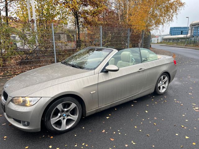 BMW 320i Cabrio, M - Paket, Xenon, Navi