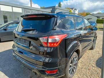 Ford Kuga - 3