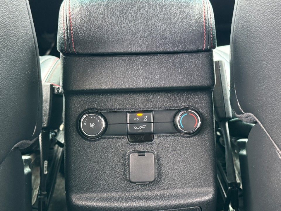 Fahrzeugabbildung Ford Explorer 3.5 Ecoboost 4x4 Sport Leder PDC