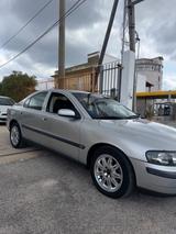 Volvo S60 2.4 D 20V (130CV) cat Summum - Volvo S60 mit Diesel-Antrieb: 1.6