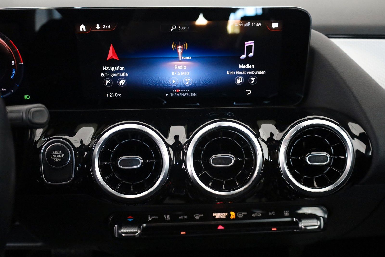 Fahrzeugabbildung Mercedes-Benz GLA 250 e Style,T.Leder,Navi,LED,SH