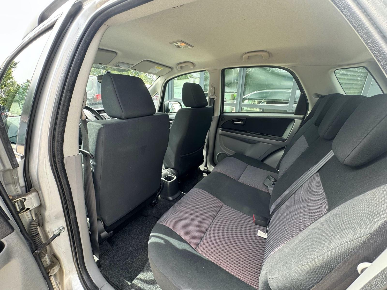 Suzuki SX4 2007 — photo 15