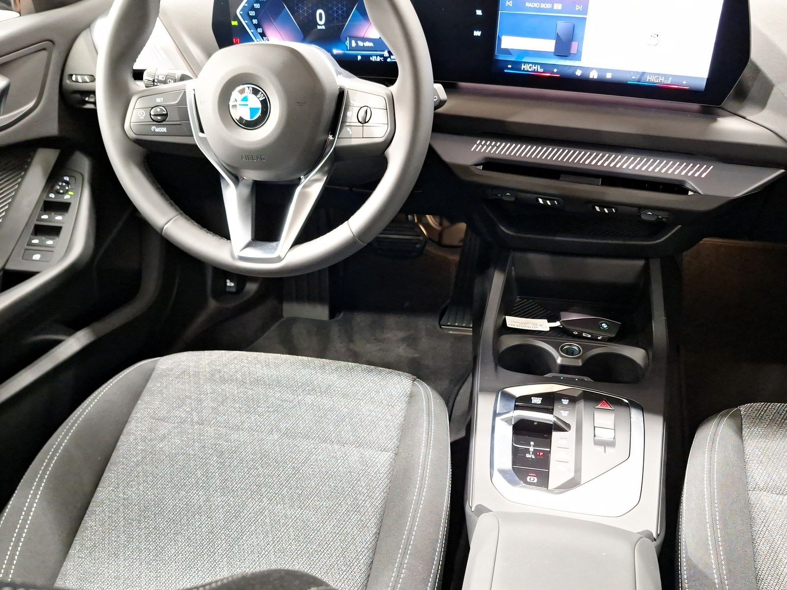 BMW 118 - Bild 14