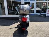 Vespa GTS 300 Super ABS - VESPA GTS SUPER