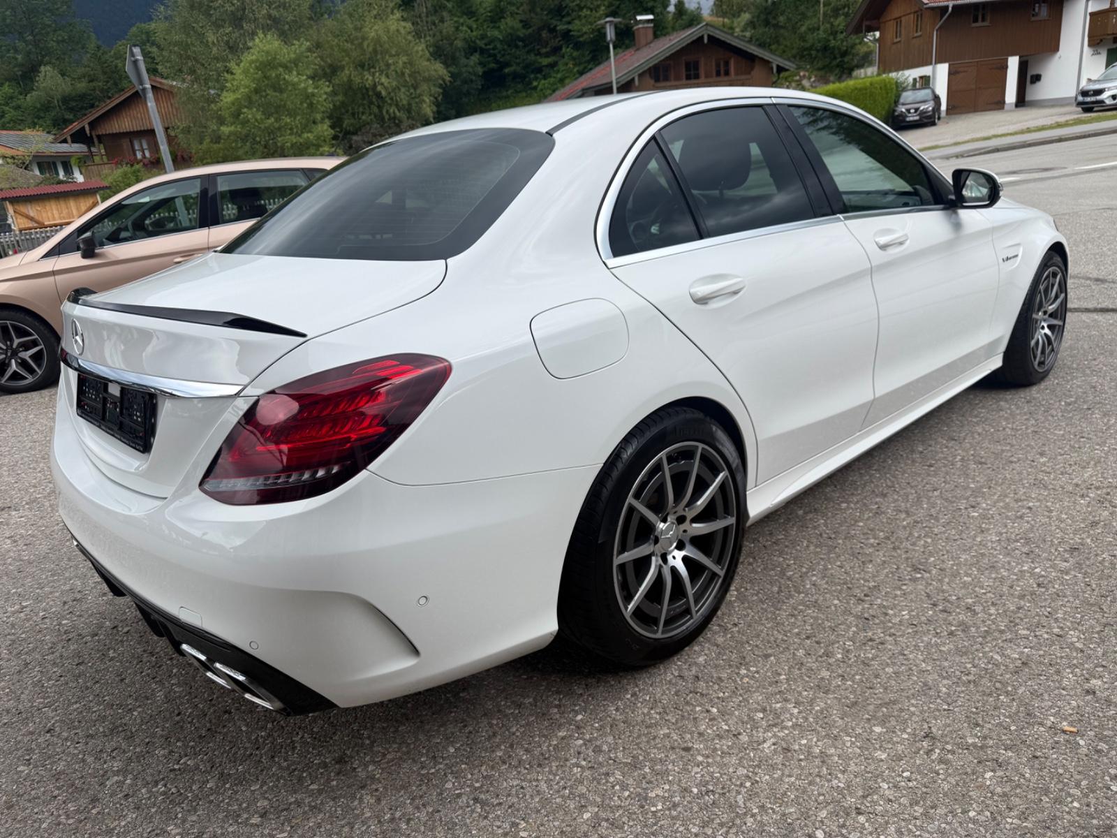 Mercedes-Benz C-Class C Limousine C 63 AMG, миниатюра 23