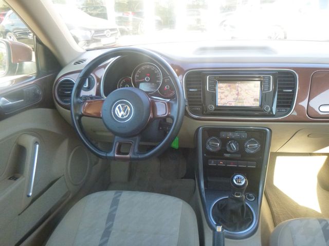 Fahrzeugabbildung Volkswagen Beetle 1,2 TSI >NAV/KAM/PANO/PDC<