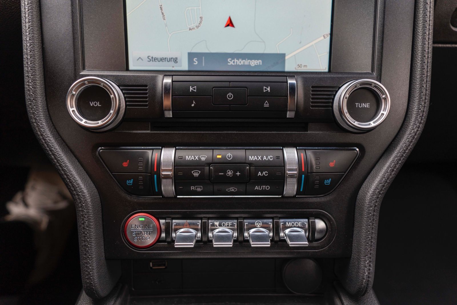 Fahrzeugabbildung Ford Mustang 5.0 GT  LED KAM NAV  SHZ SZK LEDER
