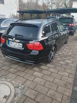 BMW 318d Touring - - BMW 318 aus 2009: Kombi, 318d