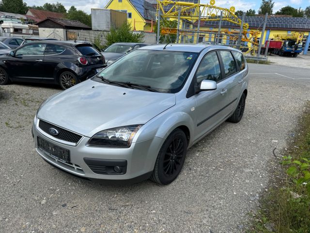 Ford Focus Turnier Sport AHK