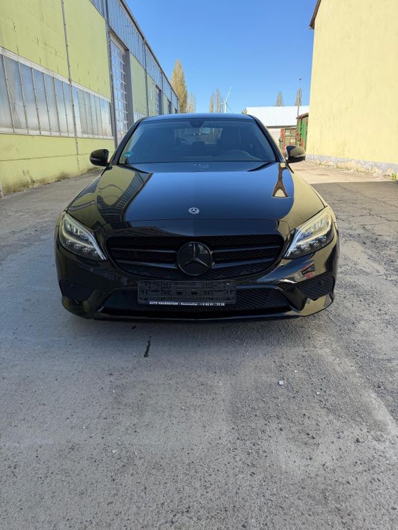 Image of Mercedes-Benz C 180