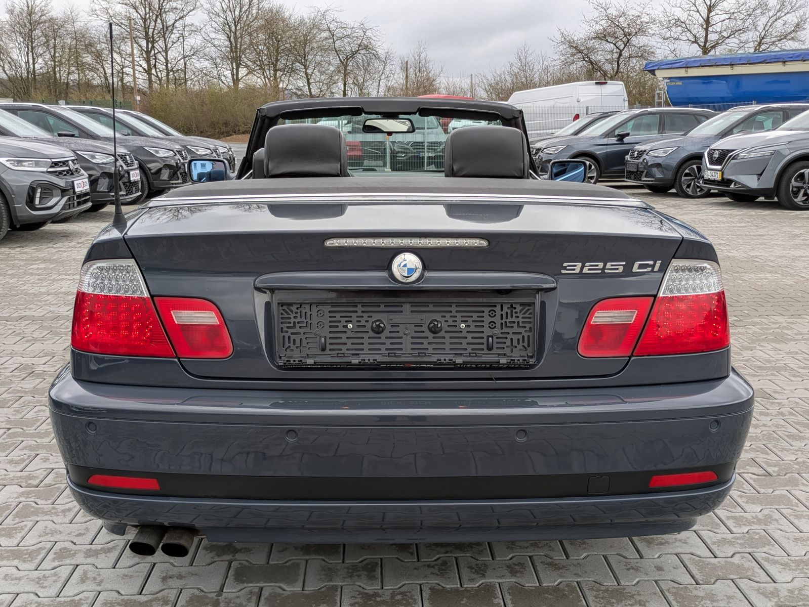 Fahrzeugabbildung BMW 325 Ci MEMORY*TEMP*PDC*LEDER*XENON*KLIMA*18"