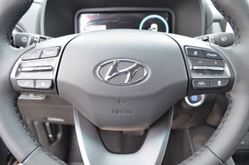 Hyundai KONA 1.6 GDi DCT HYBRID HEV TREND+NAVI+LED