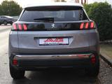 Peugeot 3008 Hybrid Allure LED NAV CAM AdaptivTemp - Peugeot 3008: Geländewagen