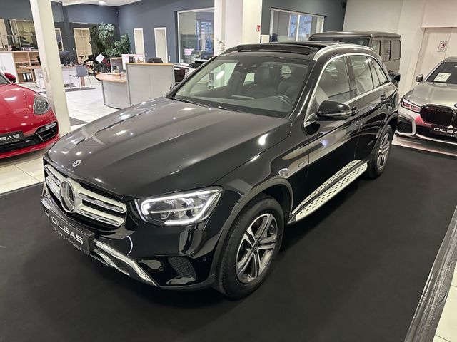 Mercedes-Benz GLC 300 e 4M *OFF-ROAD*PANO*KAM*DIST*MEMORY*DAB*