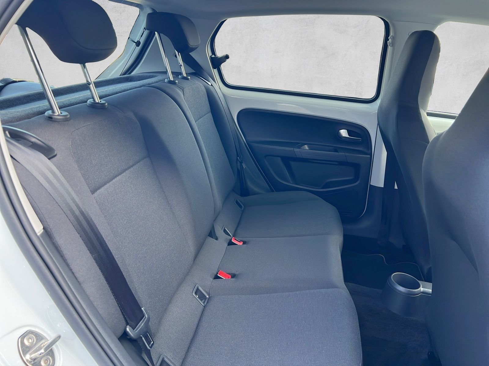 e-up! "Style"  61 kW (83 PS) 1-Gang-Automatik