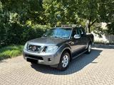 Nissan Navara Double Cab SE 4X4 Top Zustand Automatik - Nissan Navara in Nürnberg
