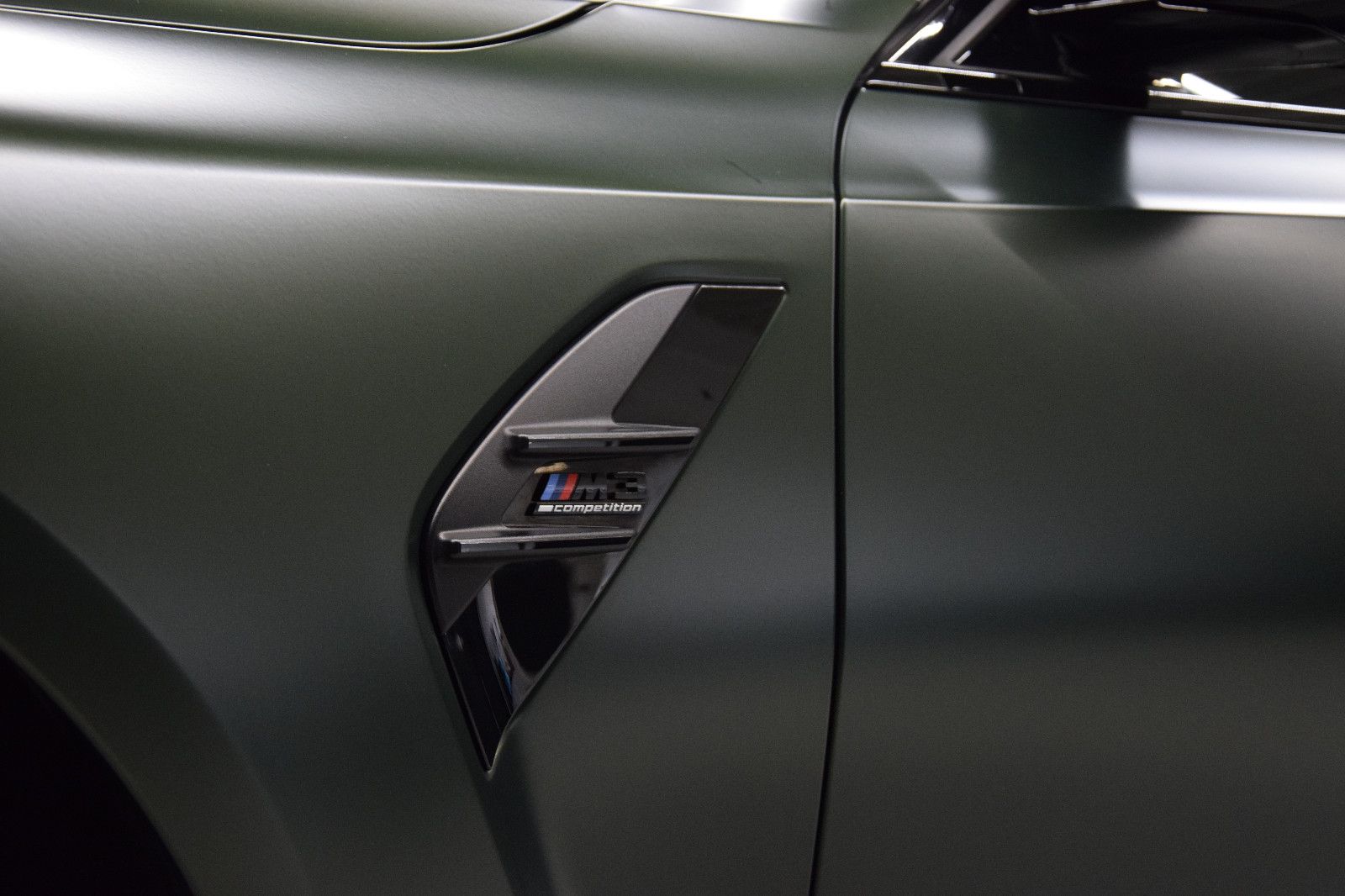 Fahrzeugabbildung BMW M3 Touring xDrive Competition Akrapovic Anlage