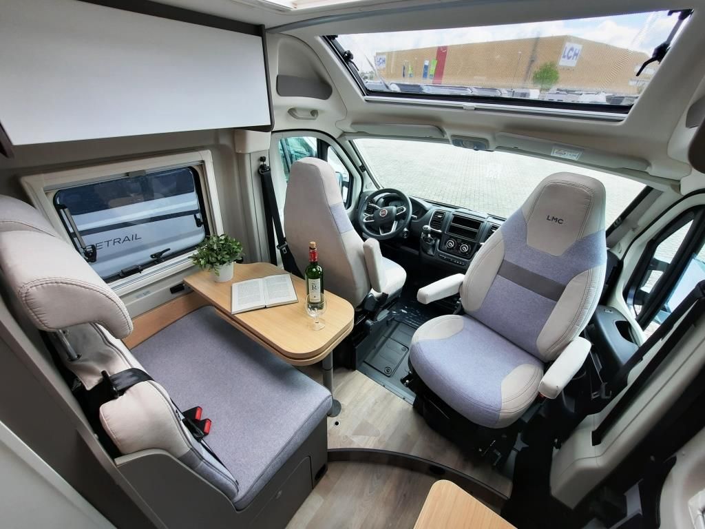 Fahrzeugabbildung LMC Innovan 540 Verfüg./Sparen Sie 11.382,- €
