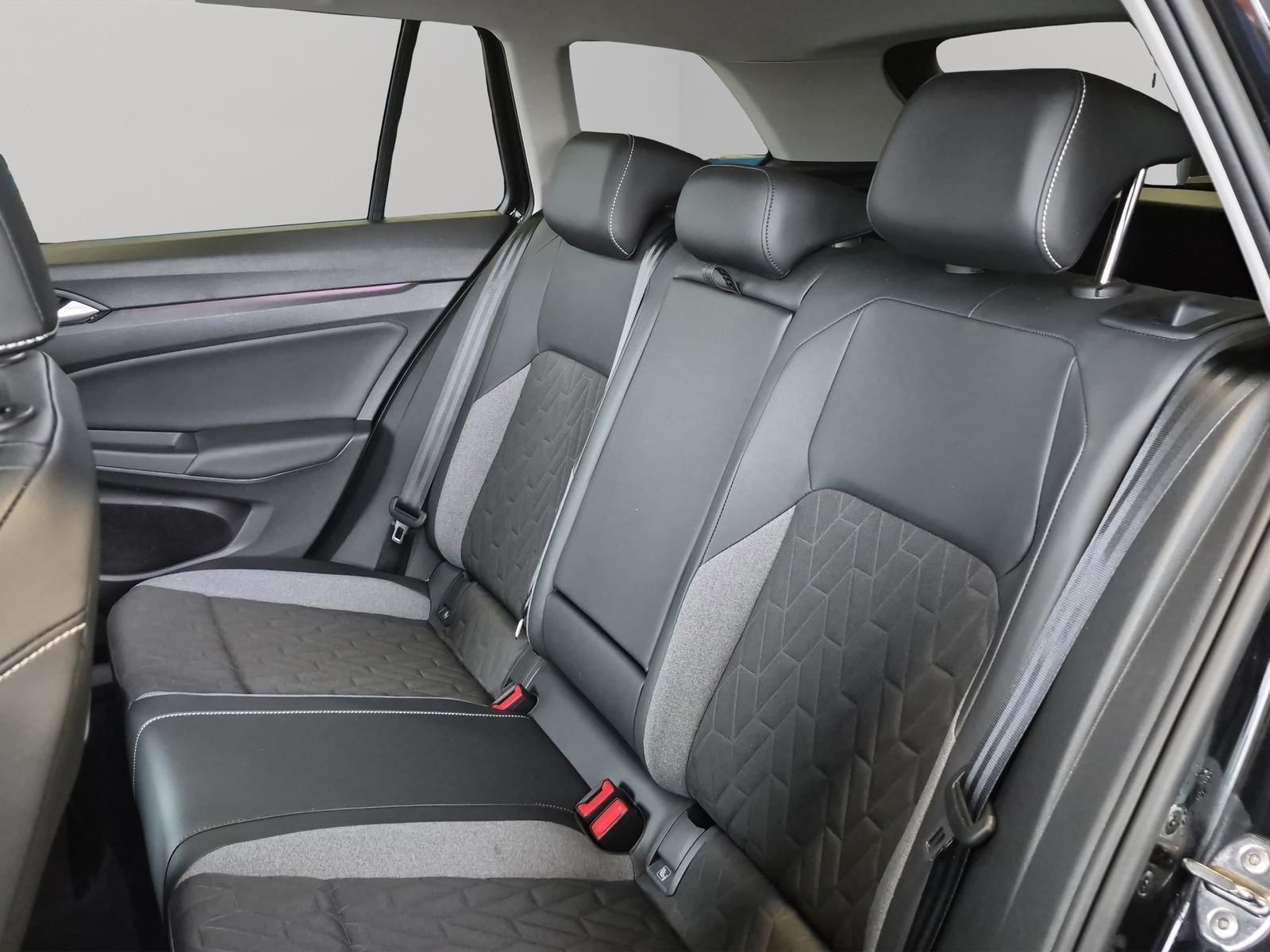 Volkswagen Golf - Bild 8