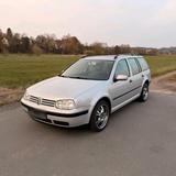 Volkswagen Golf 4 Variant - Volkswagen Passat Variant aus 1999