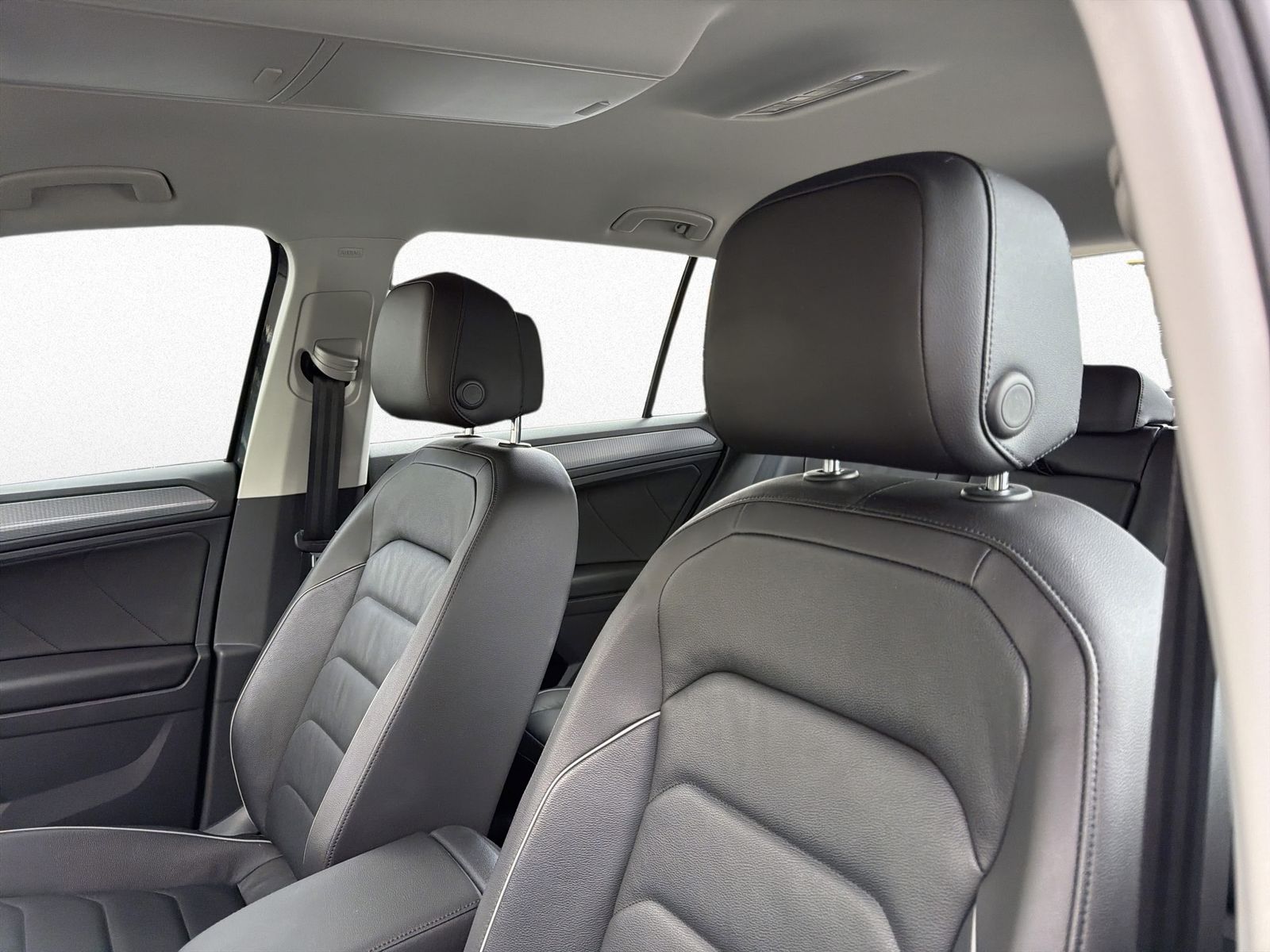 Volkswagen Tiguan - Bild 9