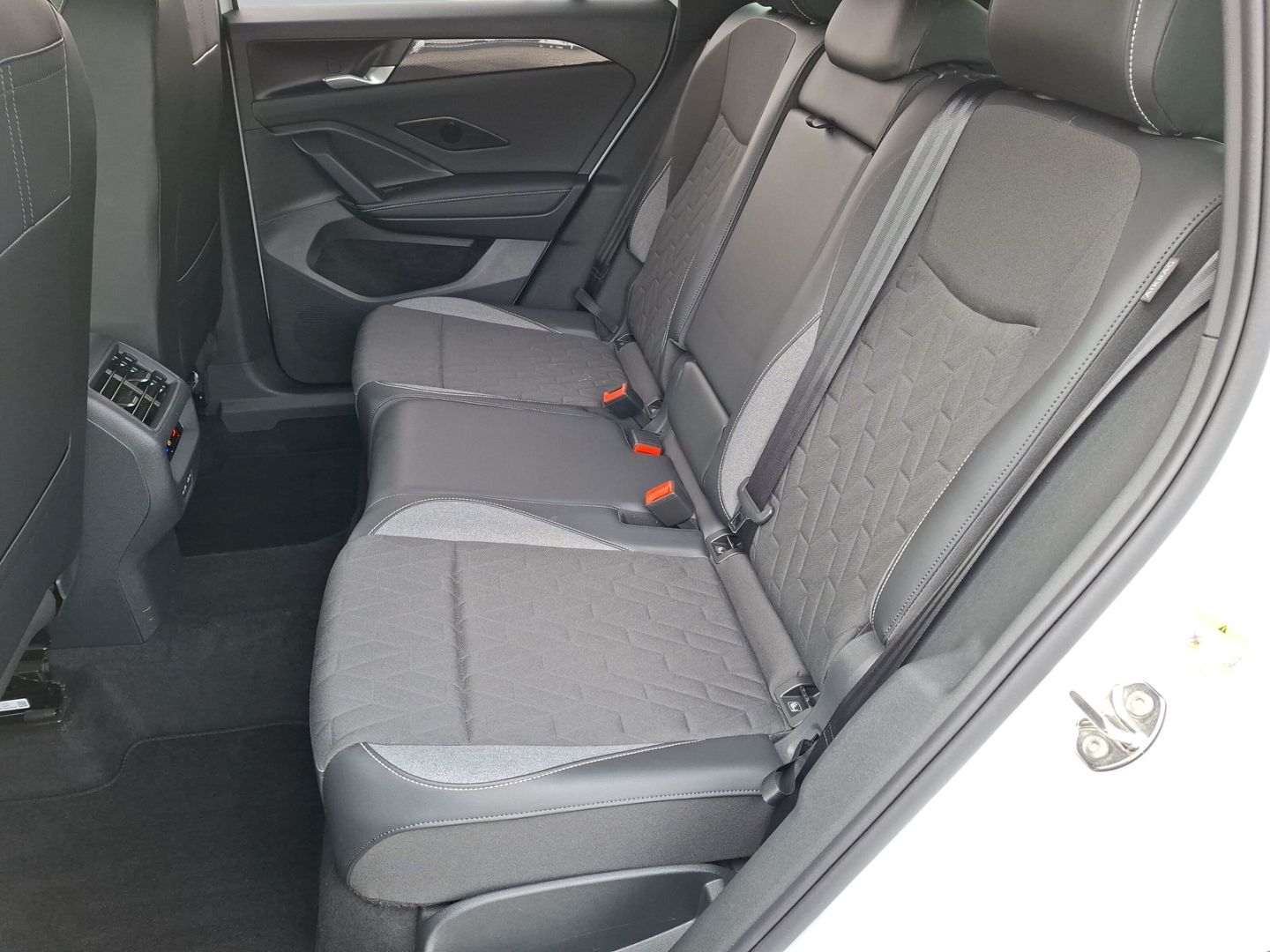 Tiguan 1.5 eTSI DSG Goal *AHK*MATRIX*KEYLESS*