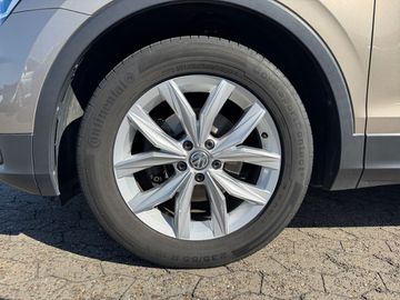 Volkswagen Tiguan Highl. 4Motion 2,0l TDI 150PS 7-Gang-DSG