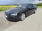 Audi A8 3.0 TDI tiptronic quattro - - Audi A8 mit Diesel-Antrieb: Grau